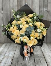 Букет цветов из:  Розы и Лизиантусы в Семёнове