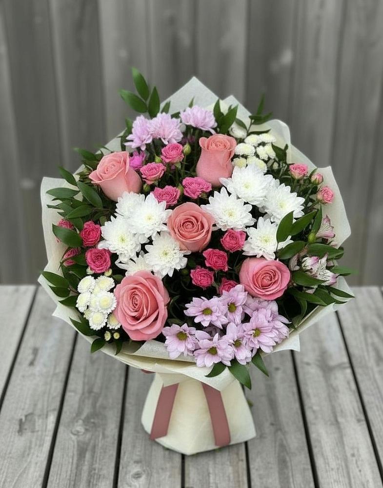 Букет цветов из: Альстромерии, Гвоздики, Розы и Хризантемы в Семёнове