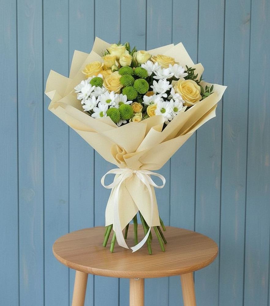 Букет цветов из: Хризантемы и Розы в Семёнове