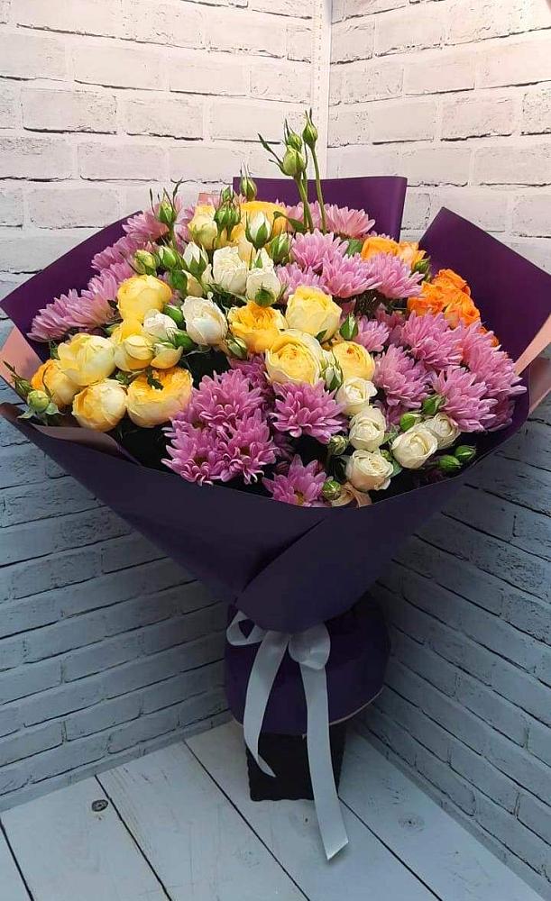 Букет цветов из: Хризантемы и Розы в Семёнове