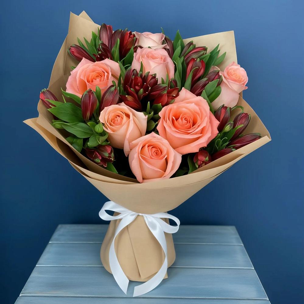 Букет цветов из: Розы и Альстромерии в Семёнове