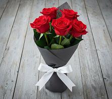 Букет 5 Красных роз Эдлесс Лав #REPLACE_PRED# Семёнове