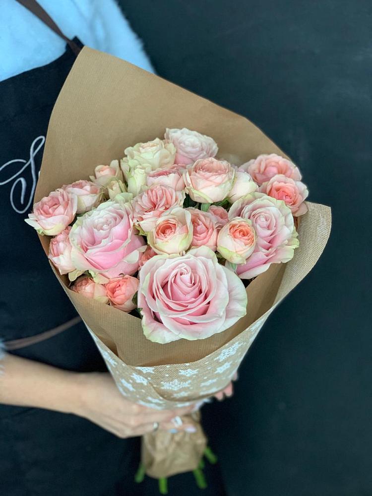 Букет цветов из: Хризантемы и Розы в Семёнове