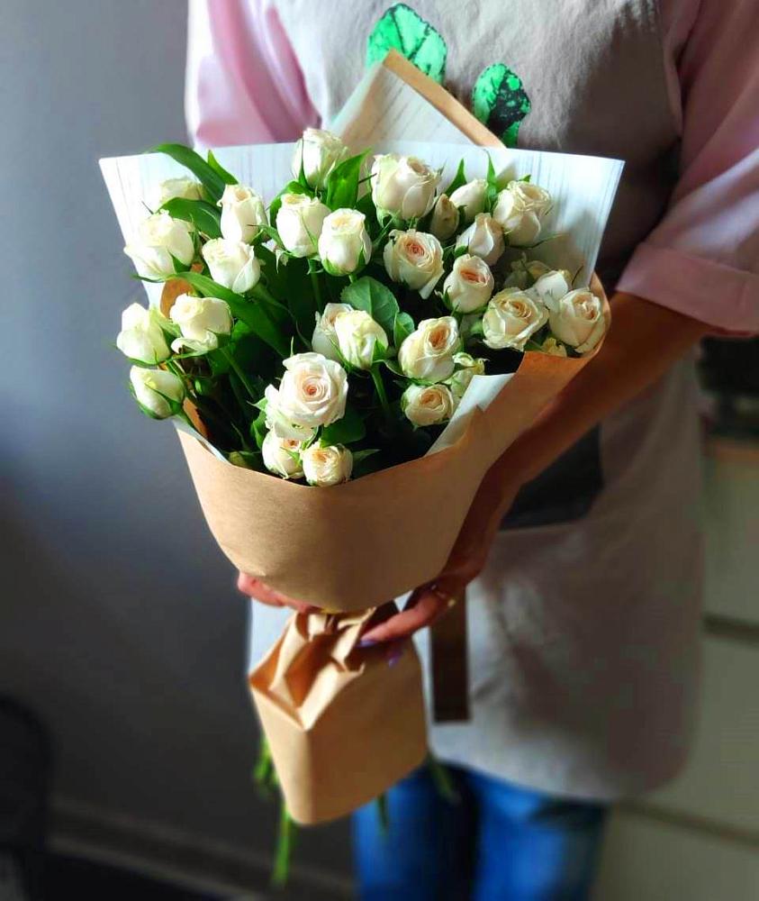Букет цветов из: Розы в Семёнове