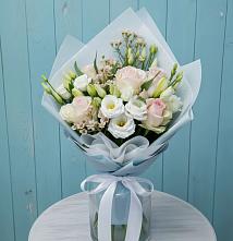 Букет цветов из:  Розы и Лизиантусы в Семёнове