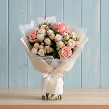 Букет цветов из:  Розы в Семёнове