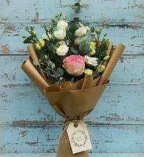Букет цветов из:  Розы и Лизиантусы в Семёнове